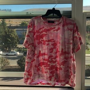 !Forever 21- pink camo shirt!